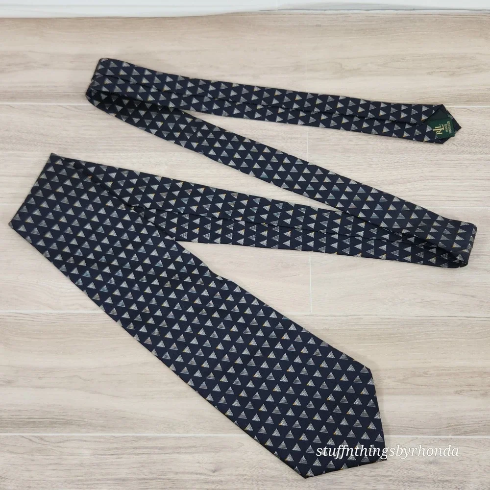 Lauren Ralph Lauren‎ Necktie Blue & White Made In USA 100% Silk 56